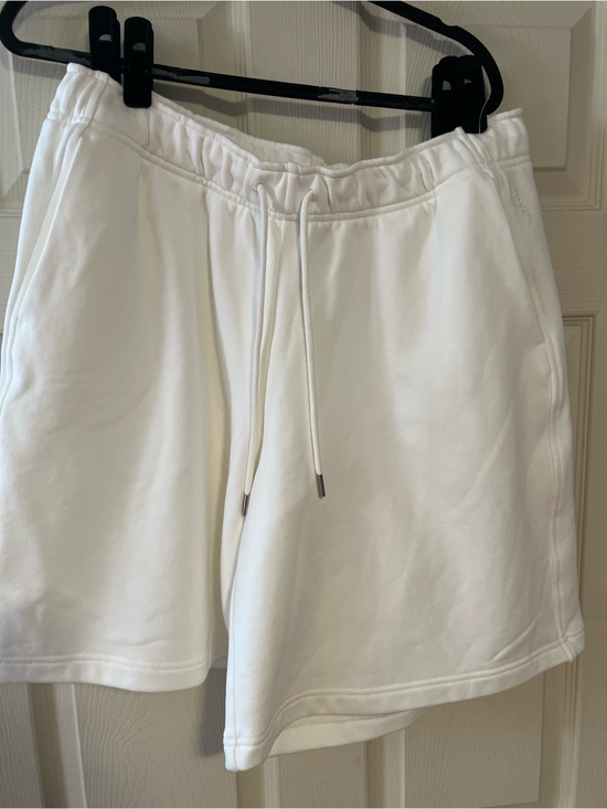 Athleta Pants - NWOT Athleta Heavyweight Terry Bermuda Shorts Ivory Cream Medium